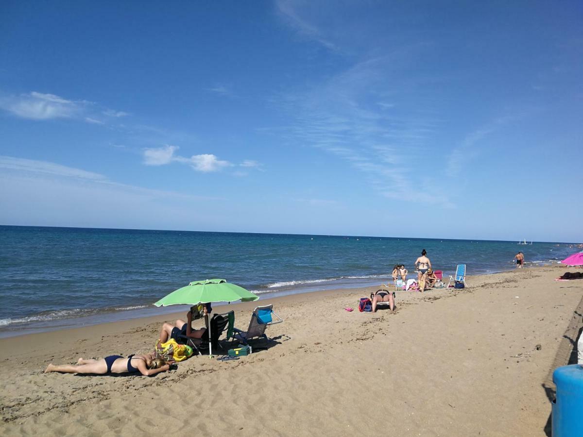 Estudio Con Piscina, Playa Y Wifi Denia Exterior photo